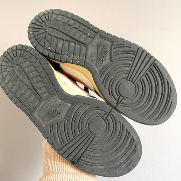 Nike Dunk Low GS Jack-O-Latern Halloween - Youth's 5 / Women's 6-6.5US (2007) - Picture 8 of 12